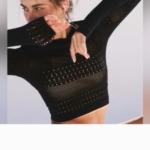 FP Movement by Free People Black Long Sleeve Seamless Crop Top